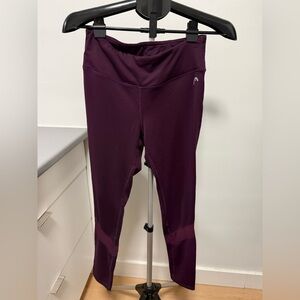 HEAD Dark Purple/Plum High Rise Leggings Size Medium Mesh Panel Athletic Capris